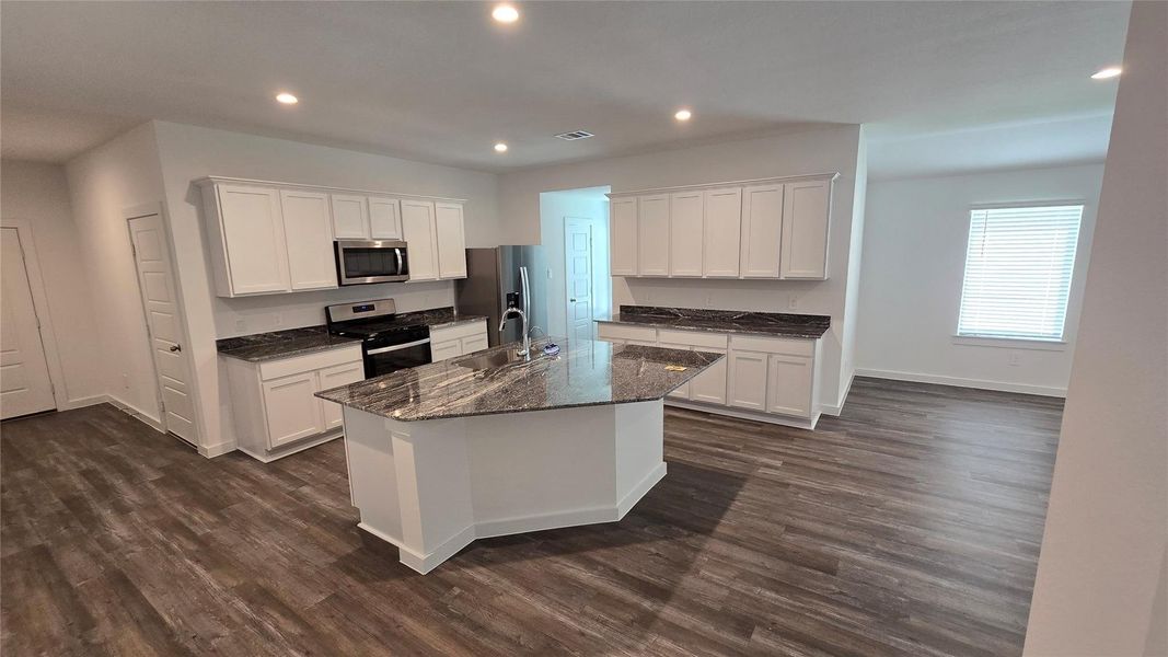 Furnished interior view inside a new home in Caldwell Ranch, Rosharon (Image 6).