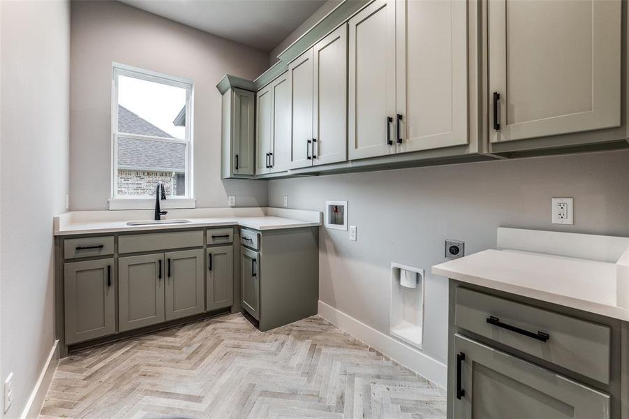 Furnished interior view inside a new home in , Tyler (Image 15).