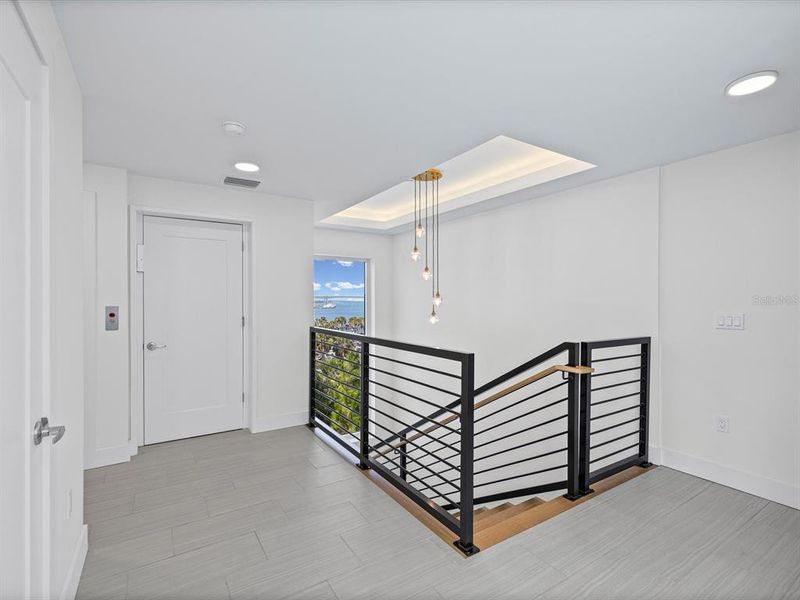 Spacious, unfurnished interior of a new home in , Clearwater (Image 39).