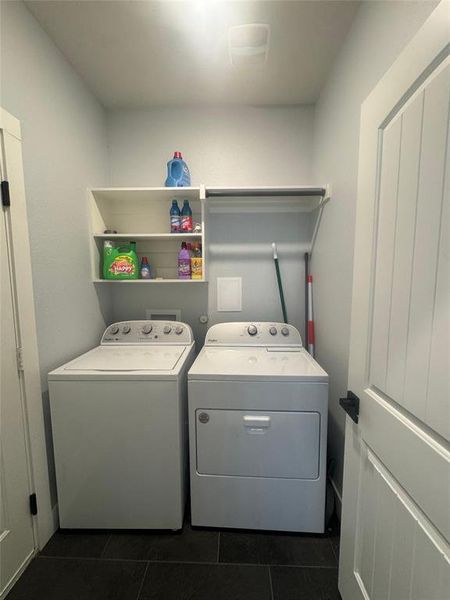 Furnished interior view inside a new home in , Alvarado (Image 18).