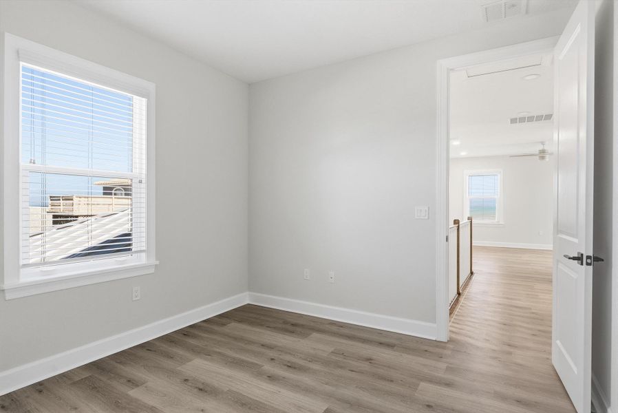 Spacious, unfurnished interior of a new home in Beachview Cove, Ormond Beach (Image 55).