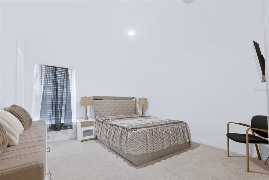 Furnished interior view inside a new home in , Wimauma (Image 28).