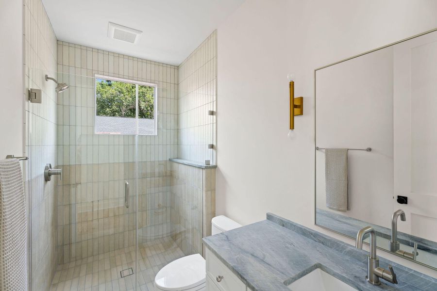 Furnished interior view inside a new home in , Charleston (Image 7).