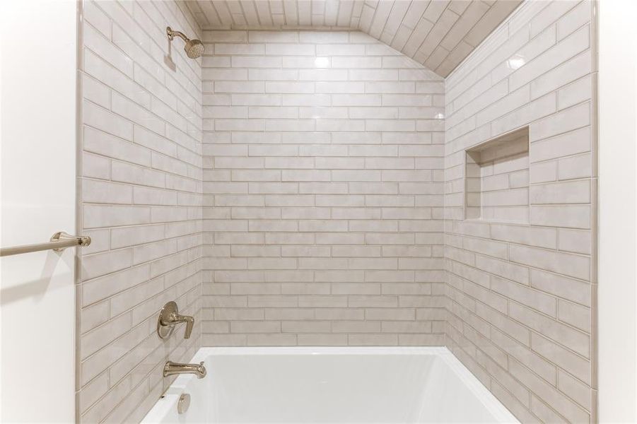 Image 34 of a home in .