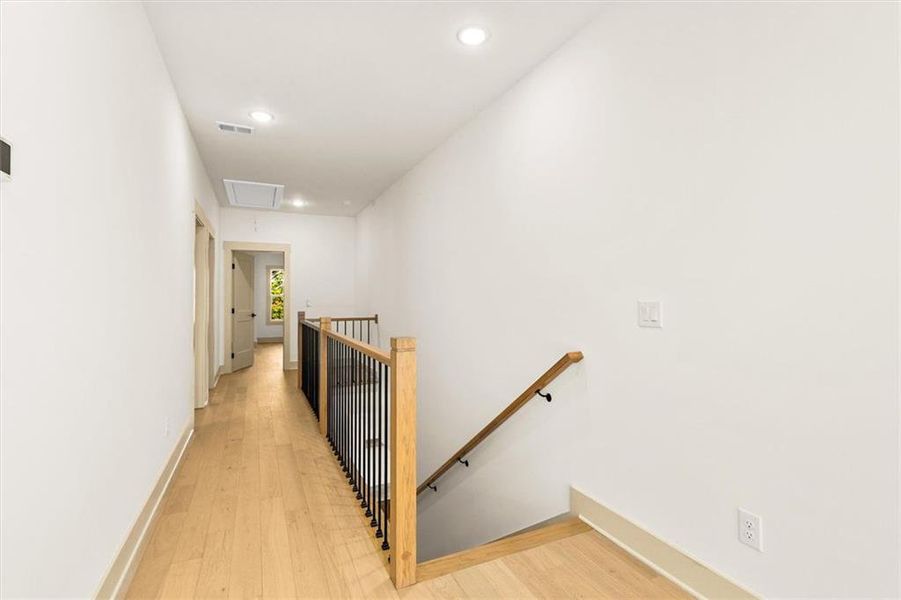 Spacious, unfurnished interior of a new home in , Hull (Image 69).