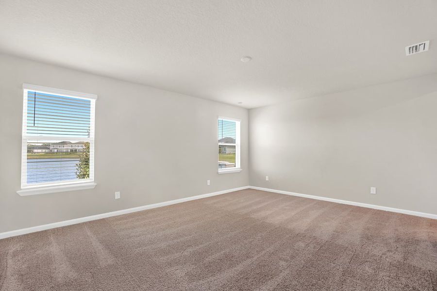Spacious, unfurnished interior of a new home in Whiteview Village, Palm Coast (Image 6).