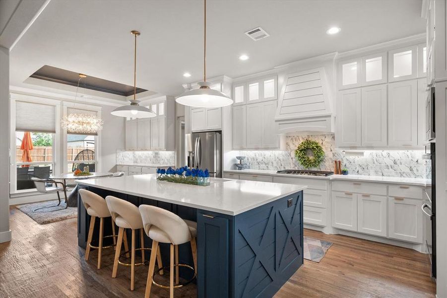 Lighted upper cabinets