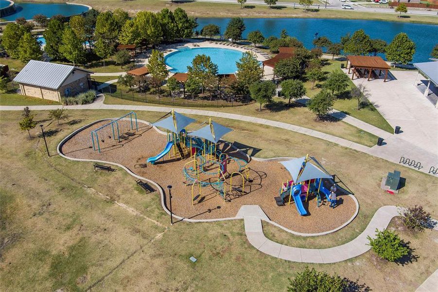 Community amenities in Morningstar, Aledo (Image 29). Community amenities in Morningstar, Aledo (Image 29).