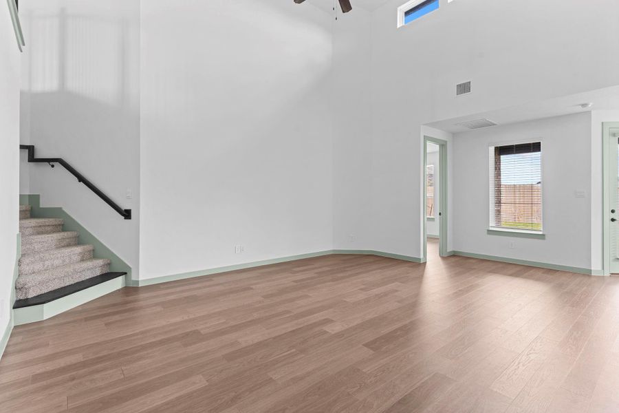 Spacious, unfurnished interior of a new home in Westland Ranch 50' Homesites, League City (Image 42).