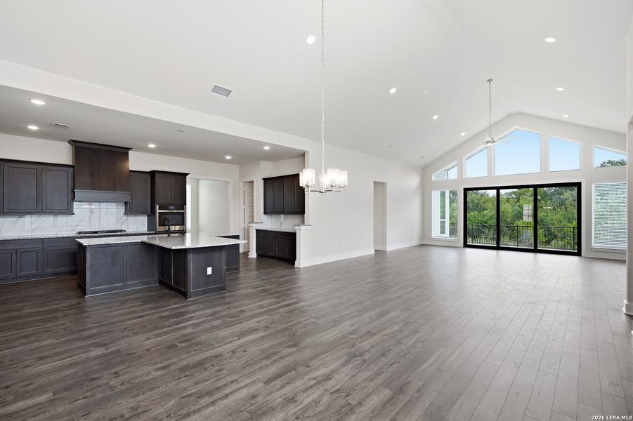 Spacious, unfurnished interior of a new home in , Castroville (Image 46).