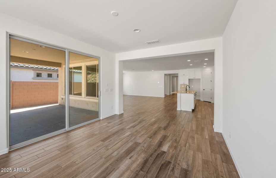 Cafe/Kitchen Cafe/Kitchen