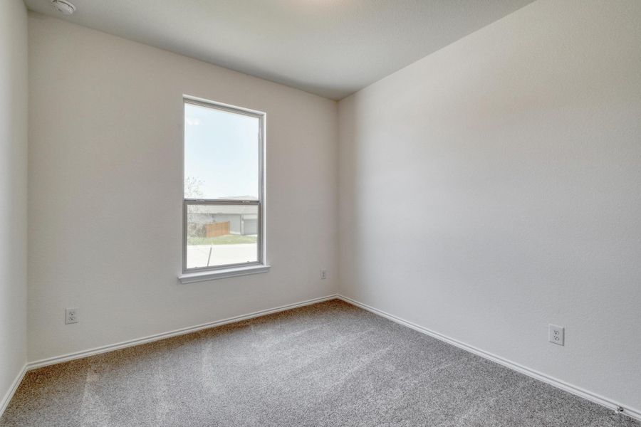 Spacious, unfurnished interior of a new home in Sonterra - Cool Water, Jarrell (Image 15).