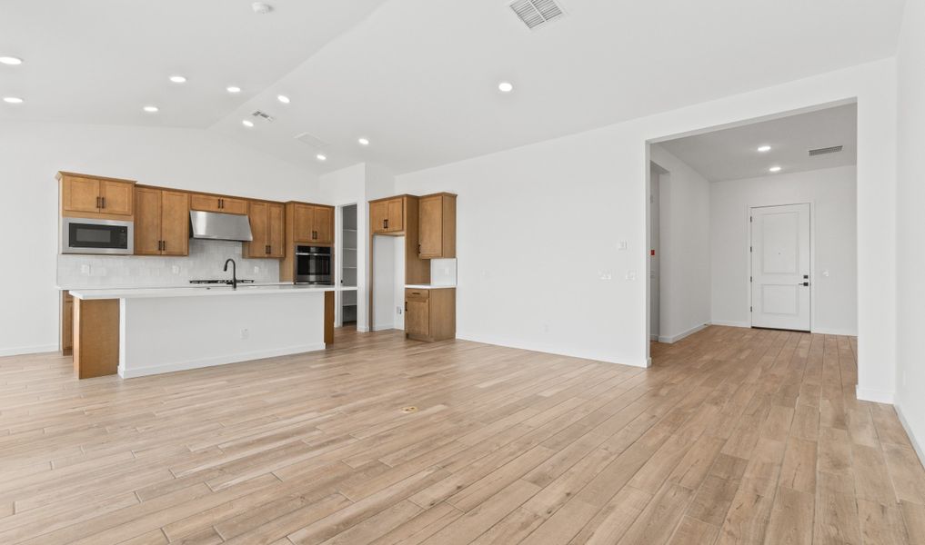 Great Room & Kitchen Great Room & Kitchen