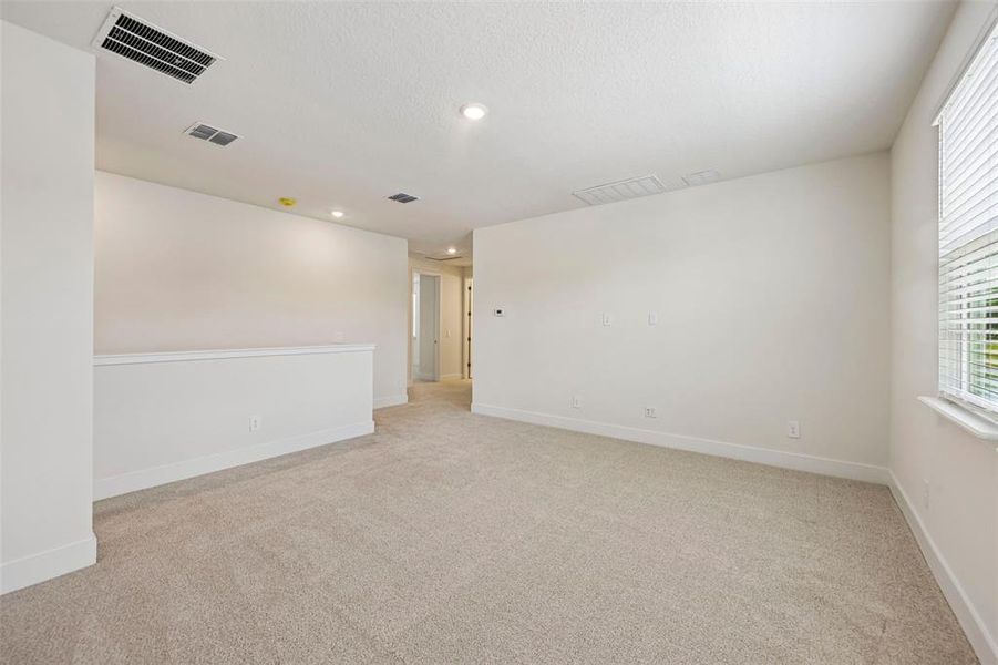 Spacious, unfurnished interior of a new home in Ridgehaven - Signature Series, Ormond Beach (Image 30). Spacious, unfurnished interior of a new home in Ridgehaven - Signature Series, Ormond Beach (Image 30).