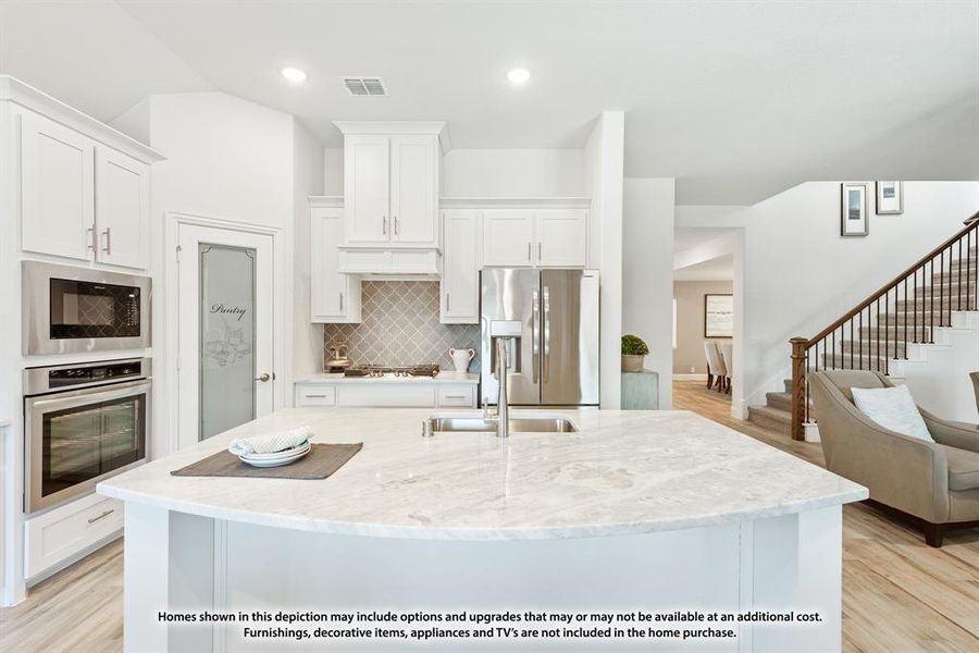 Furnished interior view inside a new home in North Grove, Waxahachie (Image 28).
