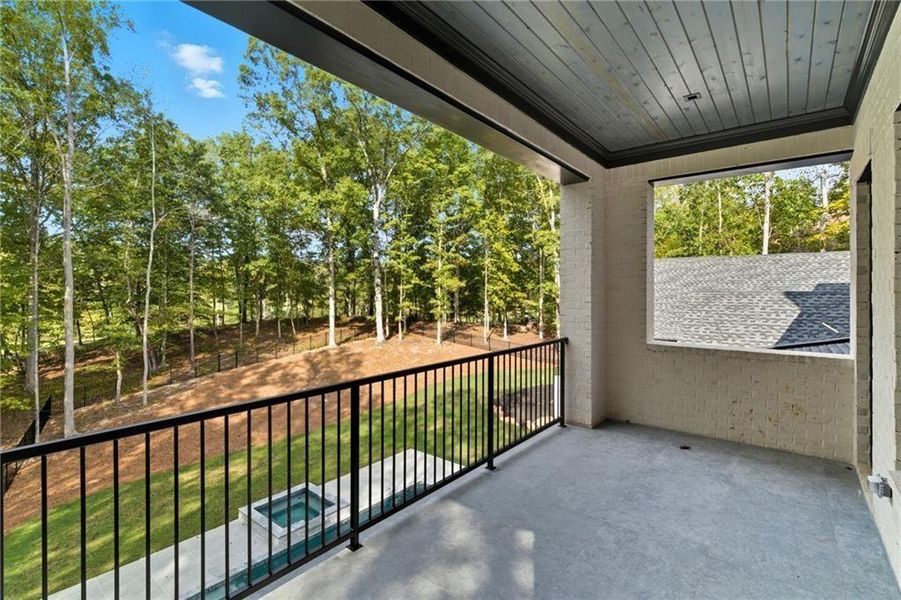 Exterior details and patio area of a home in , Alpharetta (Image 36).