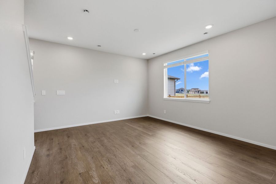 Spacious, unfurnished interior of a new home in Murata Farms, Fort Lupton (Image 18). Spacious, unfurnished interior of a new home in Murata Farms, Fort Lupton (Image 18).