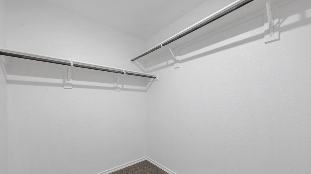 Spacious, unfurnished interior of a new home in Saddlebrook, Waxahachie (Image 28).