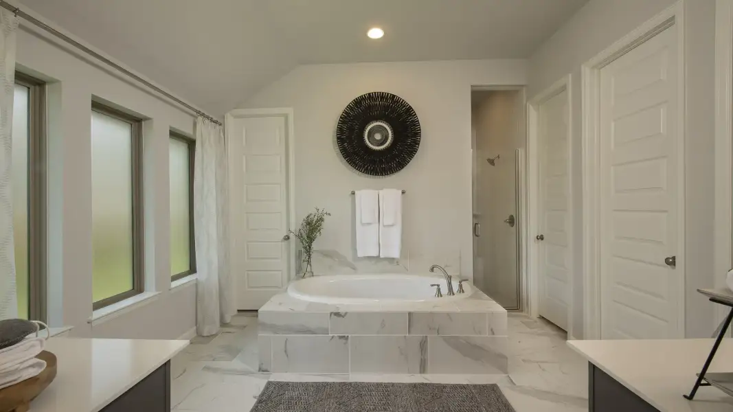 Furnished interior view inside a new home in Sweetgrass, Haslet (Image 34).
