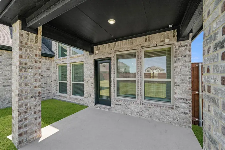 3739 Ironewood- Patio-1