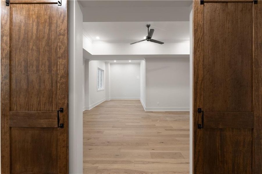 Spacious, unfurnished interior of a new home in , Dahlonega (Image 48).