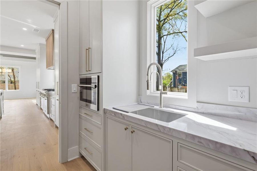 Furnished interior view inside a new home in , Atlanta (Image 9).