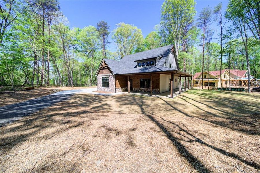 Image 41 of a home in .