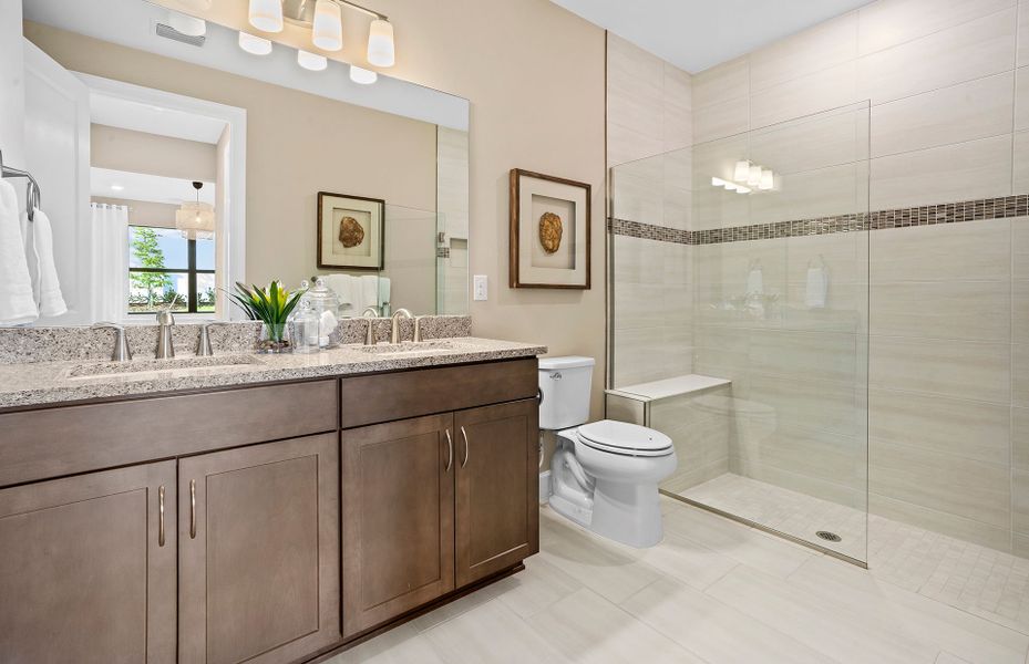 Dual sink vanity Dual sink vanity