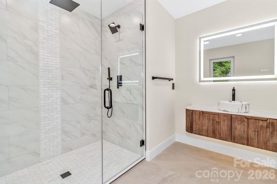 Furnished interior view inside a new home in , Hendersonville (Image 12).