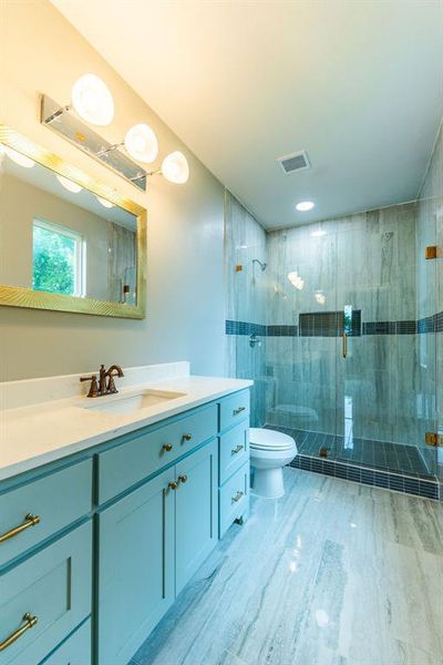 Furnished interior view inside a new home in , Walnut Springs (Image 10).