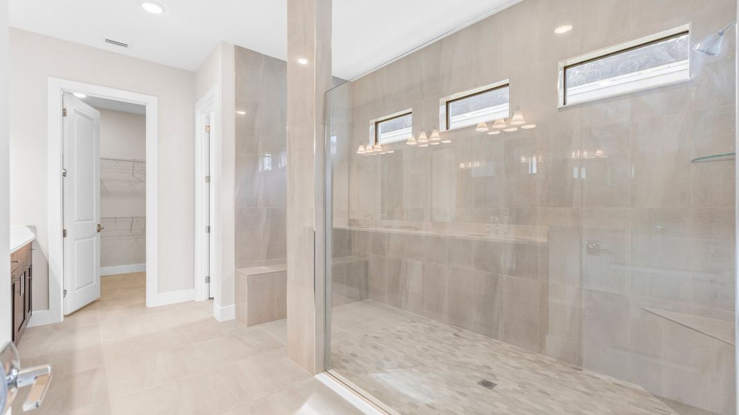 Owner's Bath Owner's Bath