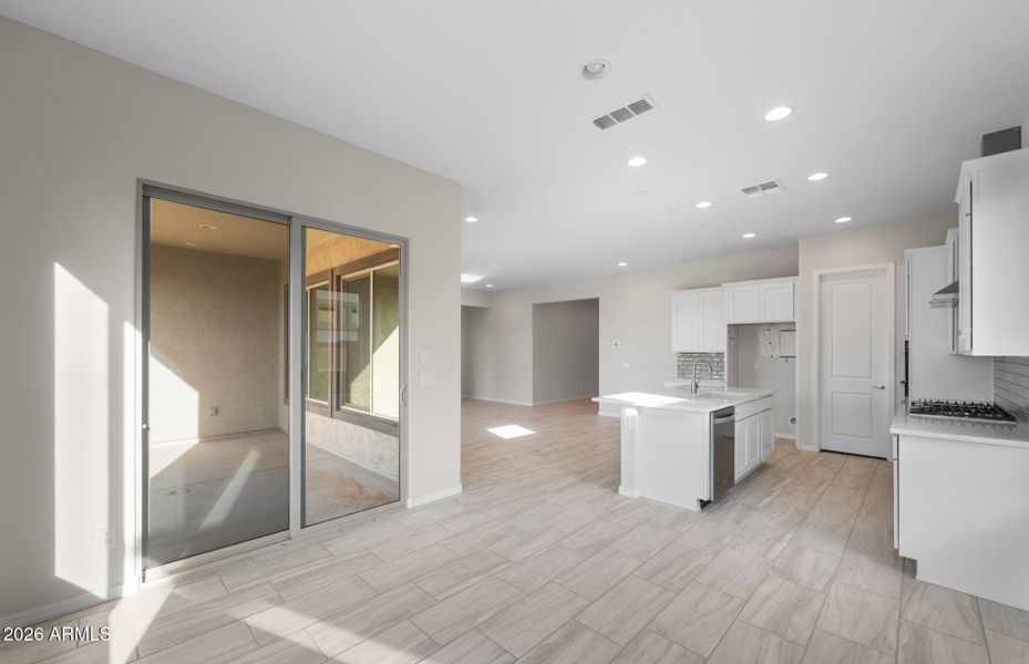 Cafe/Kitchen Cafe/Kitchen