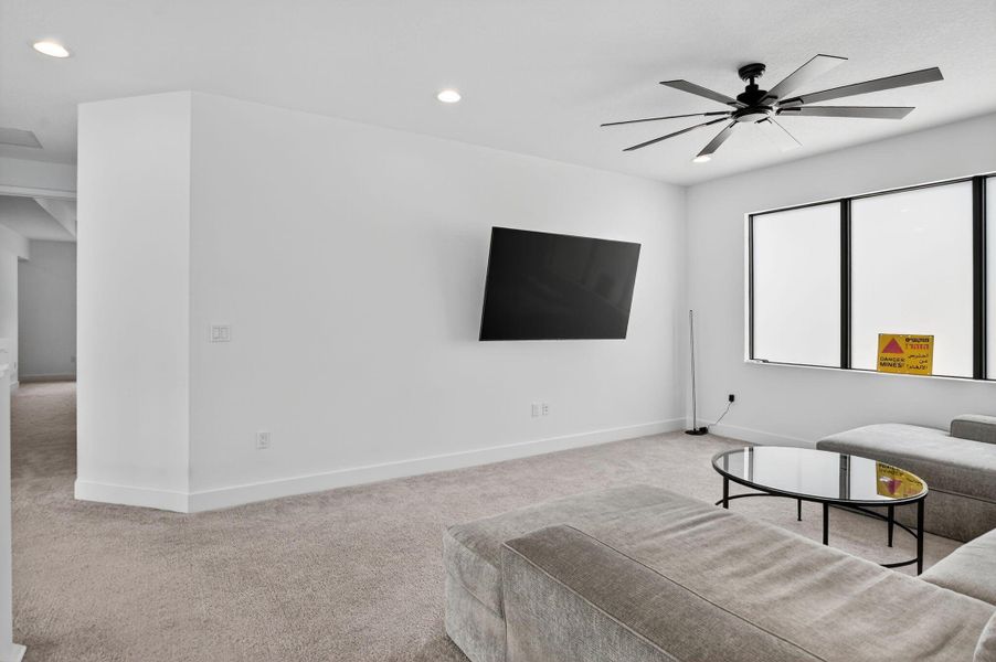 Image 84 of a home in .