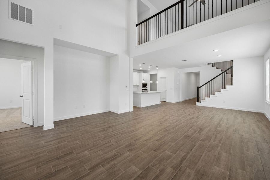 Spacious, unfurnished interior of a new home in Windcress, Cove (Image 22).