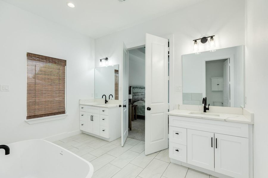 Furnished interior view inside a new home in , West Columbia (Image 14).