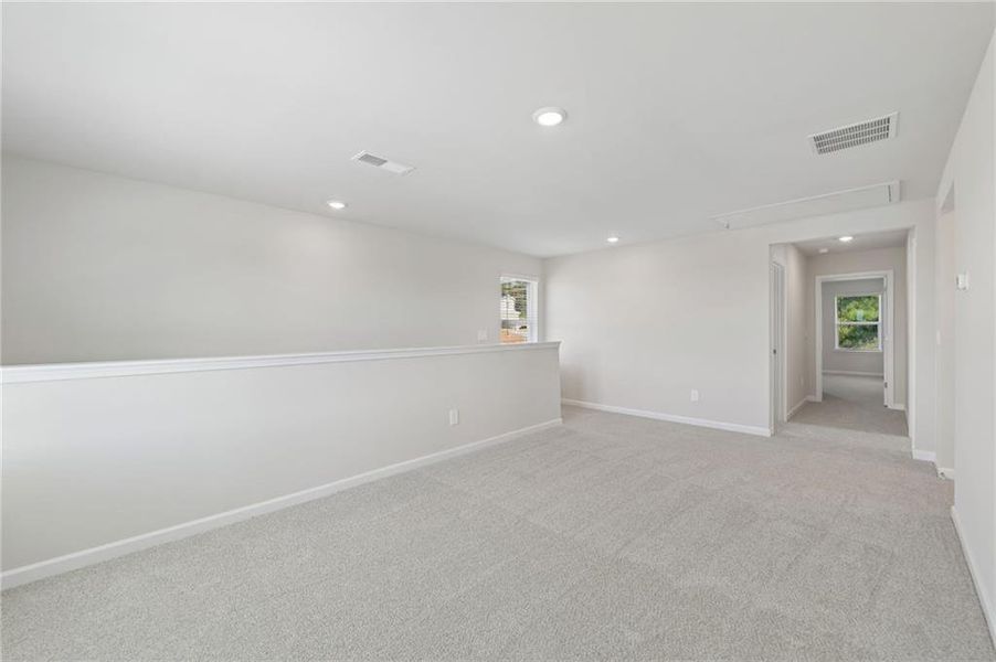 Spacious, unfurnished interior of a new home in Hemingway - Reserve Series, Cumming (Image 43).