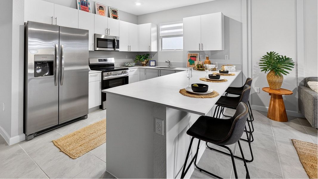1821 Acacia Groves Elm Kitchen 2of2 F1