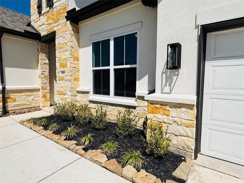 Exterior details and patio area of a home in Fulbrook on Fulshear Creek, Fulshear (Image 3).