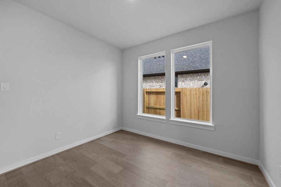 Spacious, unfurnished interior of a new home in Sienna 45', 50', Missouri City (Image 32). Spacious, unfurnished interior of a new home in Sienna 45', 50', Missouri City (Image 32).