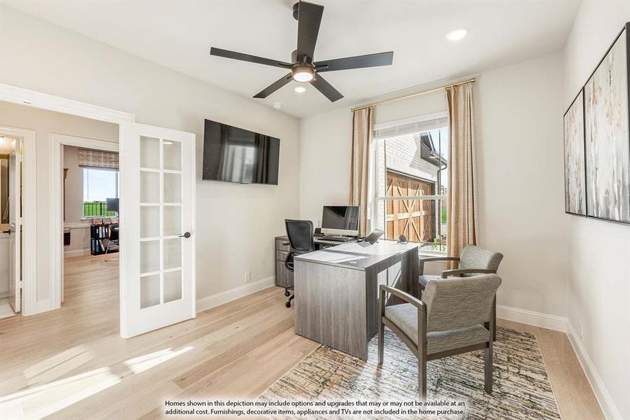 Furnished interior view inside a new home in Liberty, Melissa (Image 28).