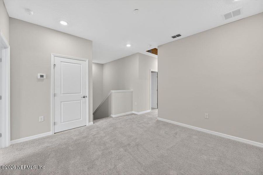 Spacious, unfurnished interior of a new home in Cherry Elm at SilverLeaf, St. Augustine (Image 27).