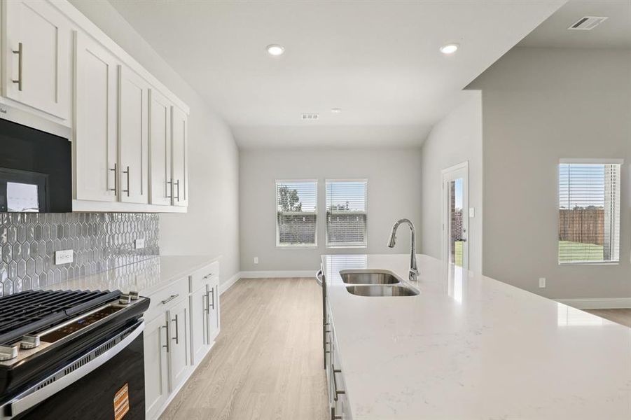 Photo is not of the actual home, but is an inspirational photo of builder’s model home and may depict options, furnishings, and/or decorator features that are not included. Photo is not of the actual home, but is an inspirational photo of builder’s model home and may depict options, furnishings, and/or decorator features that are not included.