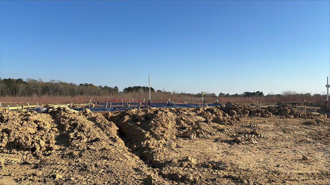 Site preparation for new homesites in Grand Oaks, Mont Belvieu (Image 4).