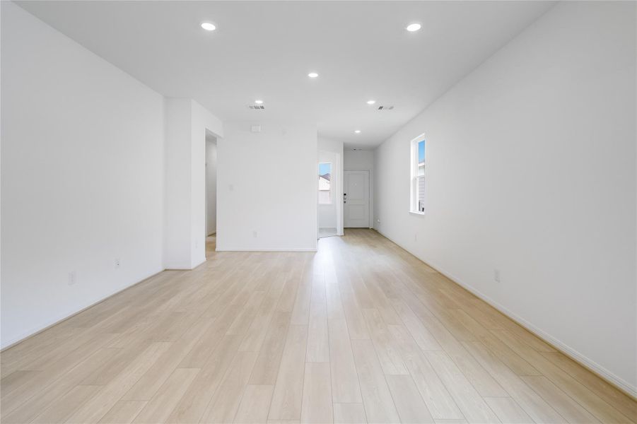 21834 Red Lantana ~ Ready Now 21834 Red Lantana ~ Ready Now