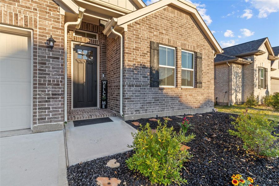 Exterior details and patio area of a home in The Commons at Sedona, League City (Image 3). Exterior details and patio area of a home in The Commons at Sedona, League City (Image 3).