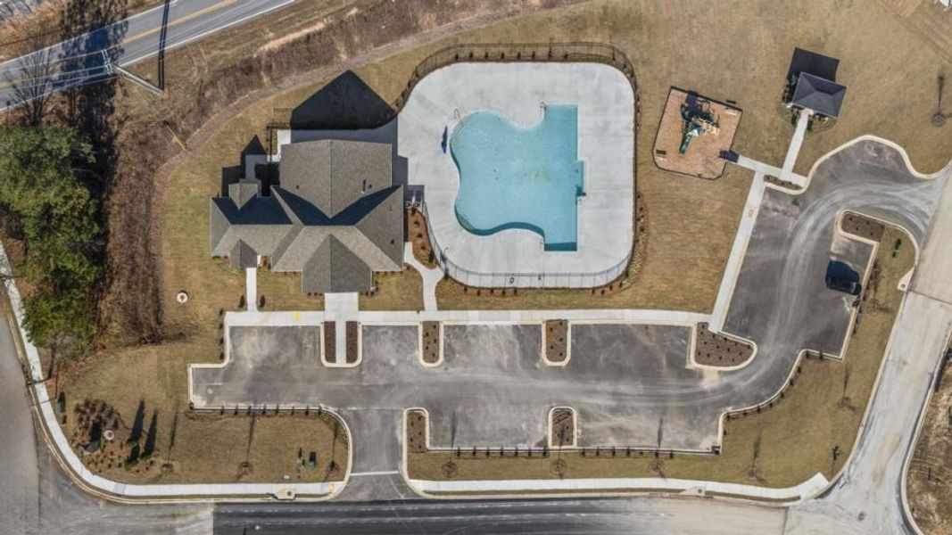 Community amenities in Northwoods at Mirror Lake, Villa Rica (Image 30).