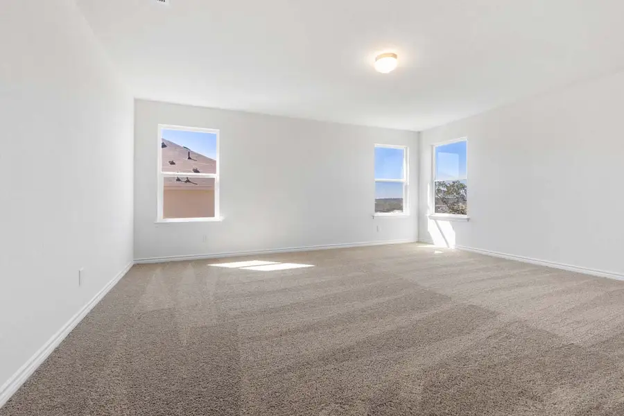 Spacious, unfurnished interior of a new home in Hidden Bluffs at TRP, San Antonio (Image 8). Spacious, unfurnished interior of a new home in Hidden Bluffs at TRP, San Antonio (Image 8).