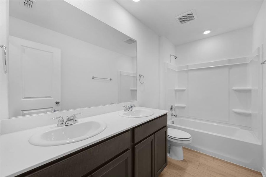 2146 Tule Way ~ Ready Now!