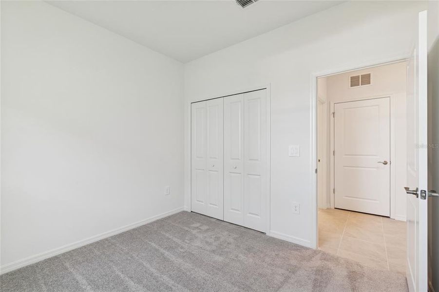 Spacious, unfurnished interior of a new home in Southpointe, Palmetto (Image 19).