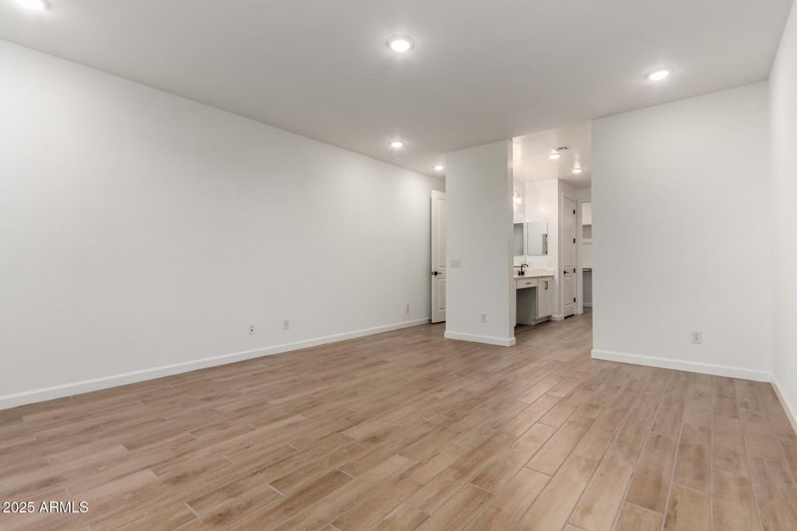 Master Bedroom Master Bedroom